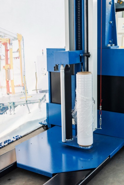 R2100 Forklift Rotary Arm Wrapping Machine